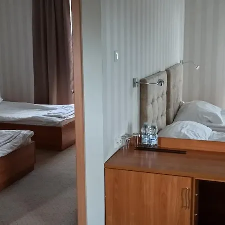 Hotel Przylesie 2*
