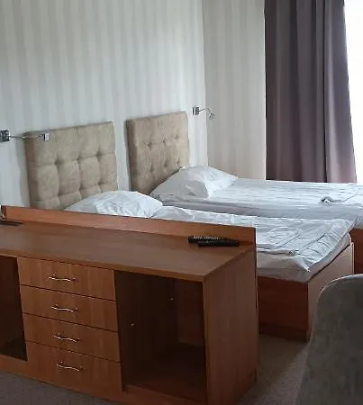 Hotel Przylesie Sierosław