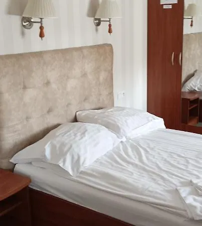 Hotel Przylesie Sieroslaw (Poznan)