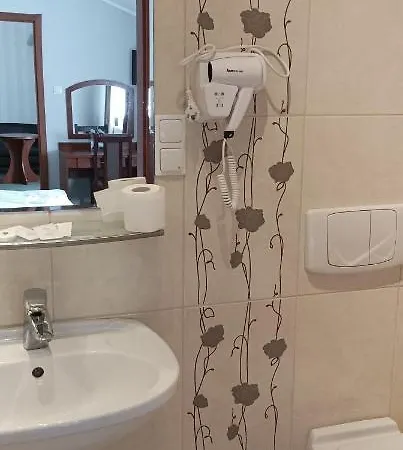 Przylesie Hotel 2*