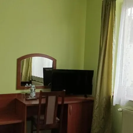 Przylesie Готель