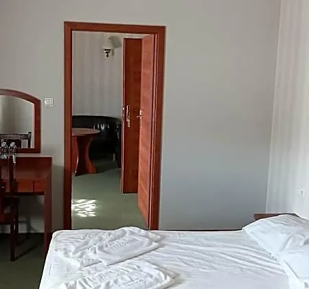 Готель Przylesie