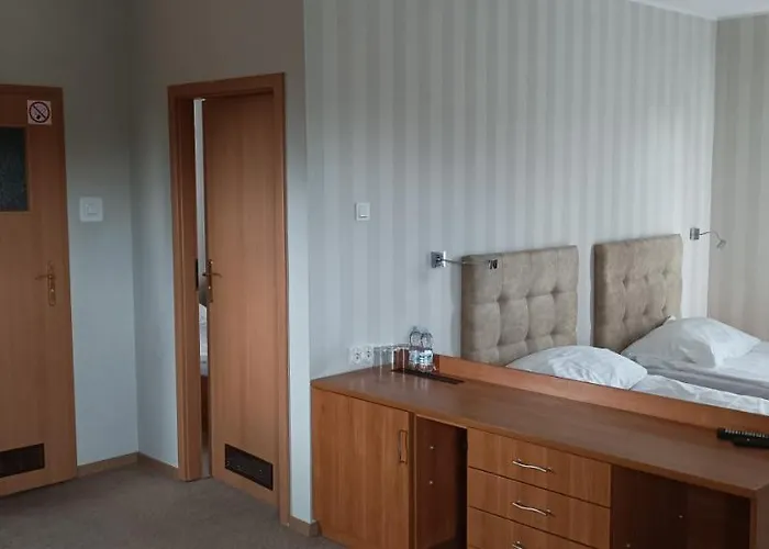 Otel Przylesie Sierosław