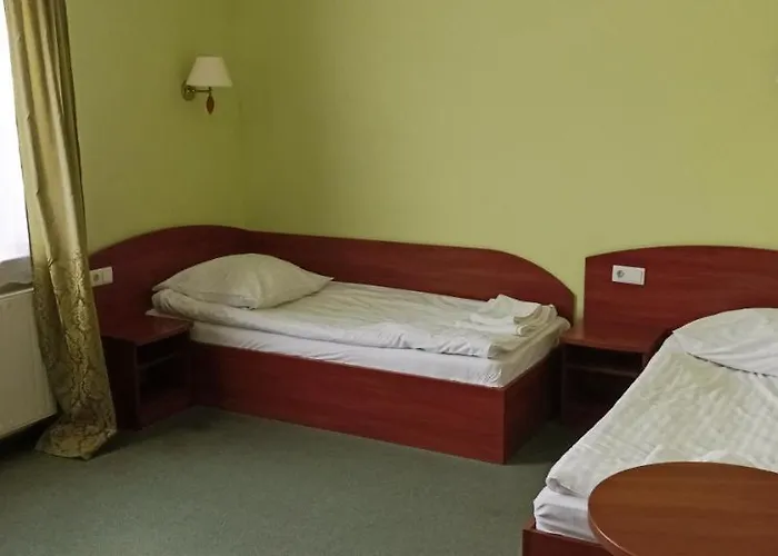 Przylesie Sierosław